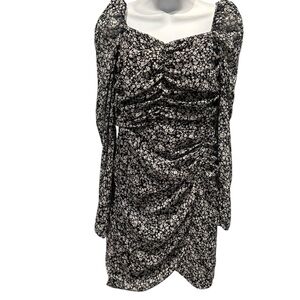ASTR Long Sleeve Floral Ruched Mini Dress Black White Medium New with Tags